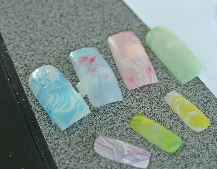 Press-on nails